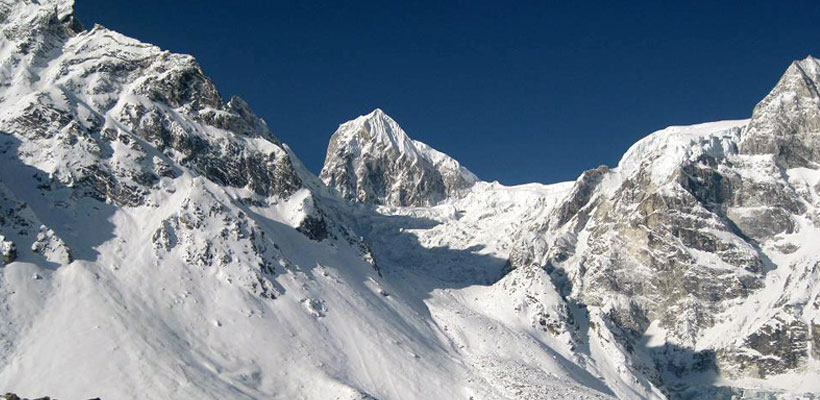 Larke Peak Climbing (6249m)